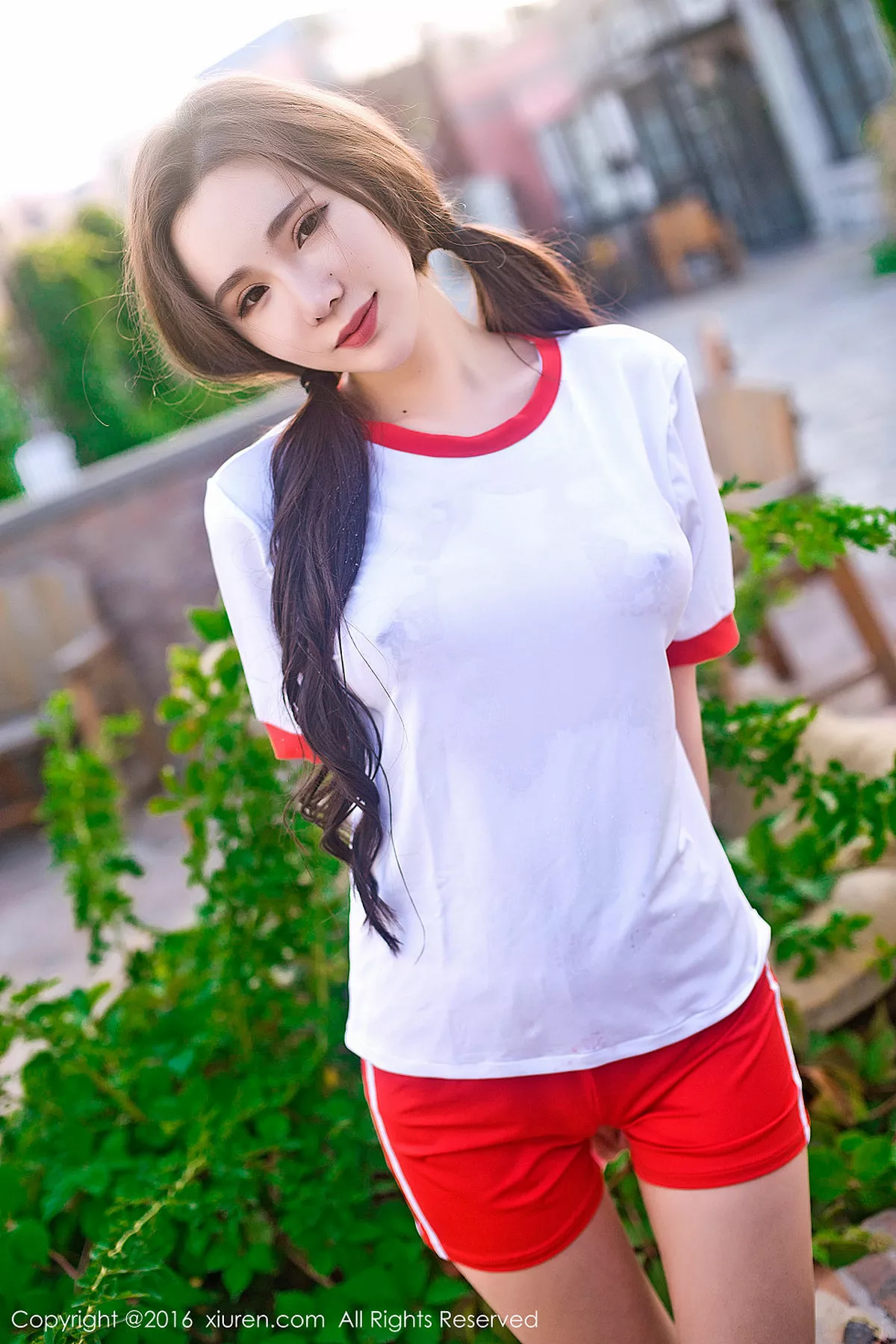 秀人集.com_[XiuRen秀人网]No.669_嫩模萌琪琪Irene吊带薄纱睡裙透视秀美乳完美身材诱惑写真72P