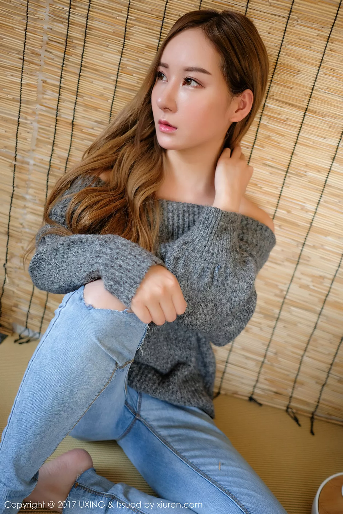 秀人集.com_[UXING优星馆]Vol.047_新人妹子高SIR白色蕾丝情趣内衣秀完美身材娇羞迷人写真47P