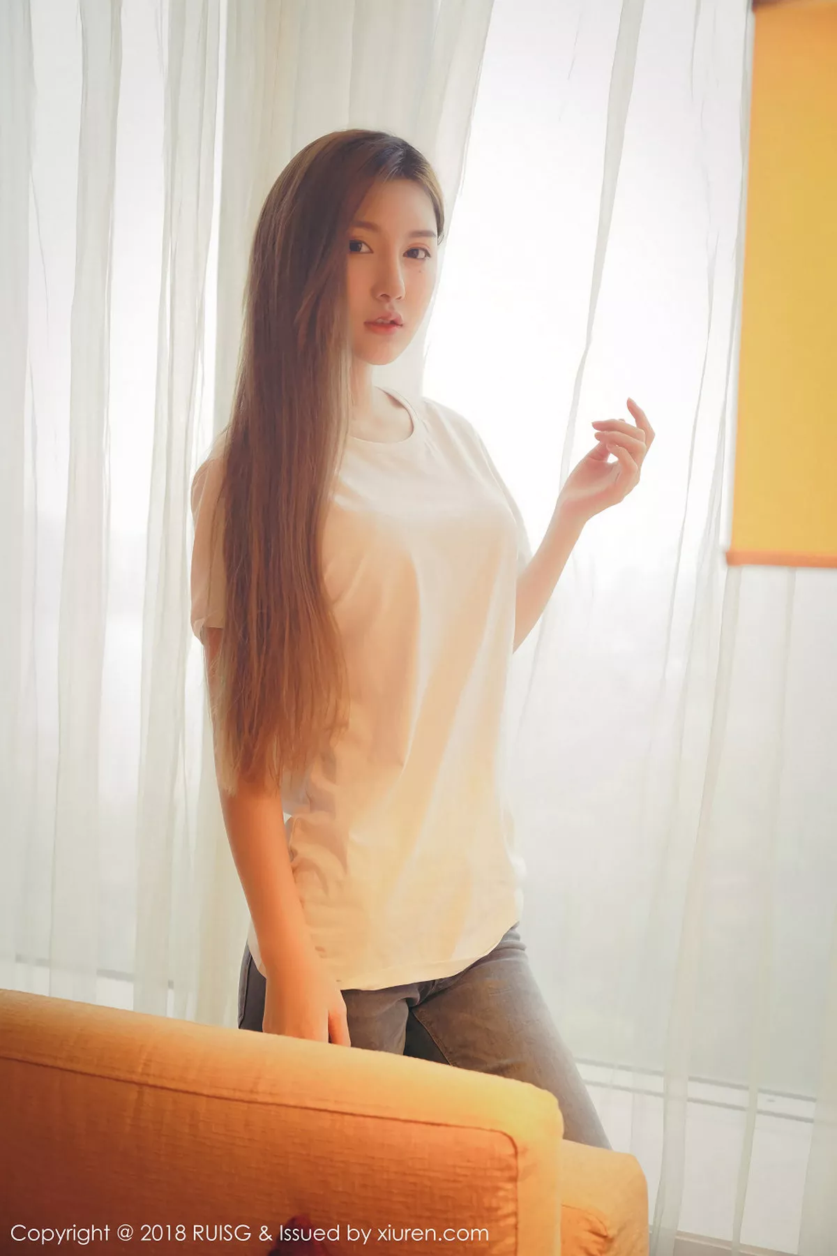 秀人集.com_[RUISG瑞丝馆]Vol.045_清纯小妞M梦baby柔情私房发布居家甜美迷人清爽写真40P