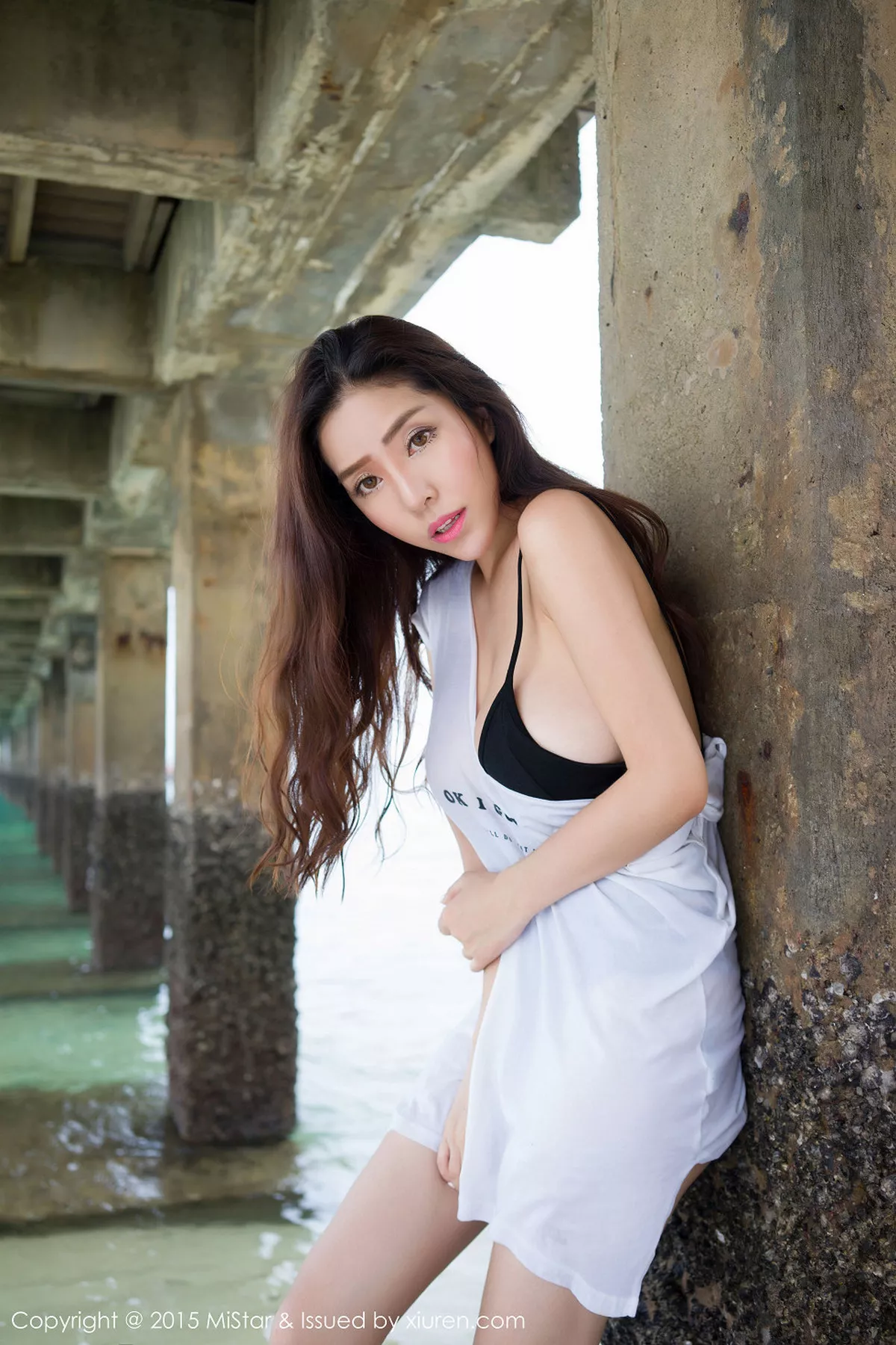 秀人集.com_[MiStar魅妍社]Vol.047_嫩模陈欣普吉岛旅拍沙滩边性感比基尼前凸后翘写真60P