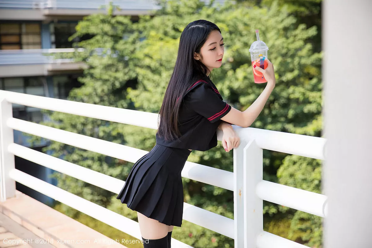 秀人集.com_[XiuRen秀人网]No.1156_女神Angela小热巴英伦式校服半脱露性感内衣秀完美身材写真47P