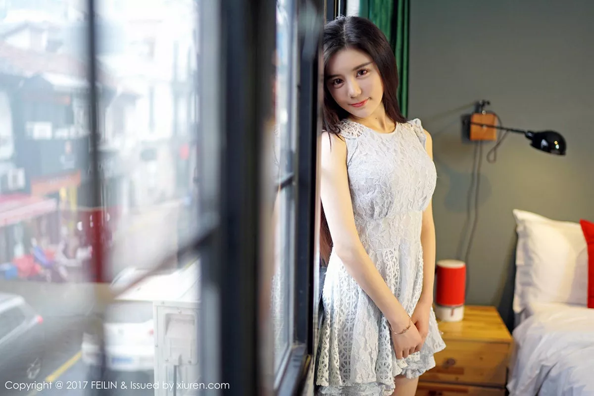 秀人集.com_[FeiLin嗲囡囡]Vol.072_清新妹子gary维爱居家豹纹内衣秀完美身材白嫩肌肤性感写真45P