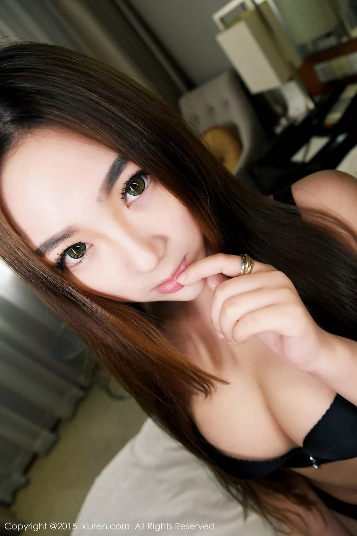 秀人集.com_[XiuRen秀人网]No.381_嫩模顽皮猫baby黑色内衣秀迷人美胸魅惑电眼性感写真52P