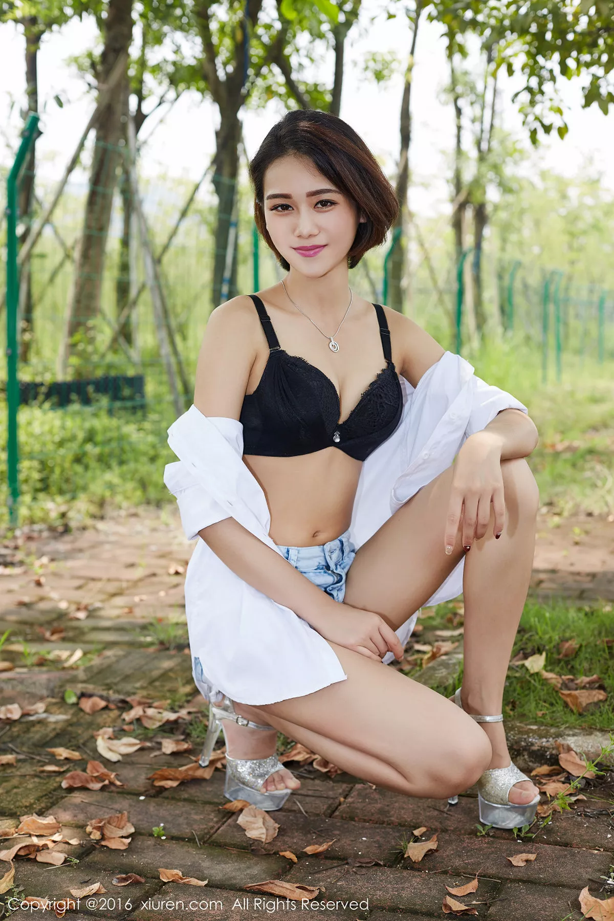 秀人集.com_[XiuRen秀人网]No.501_嫩模娜娜baby室外性感内衣系列完美身材清新迷人写真52P