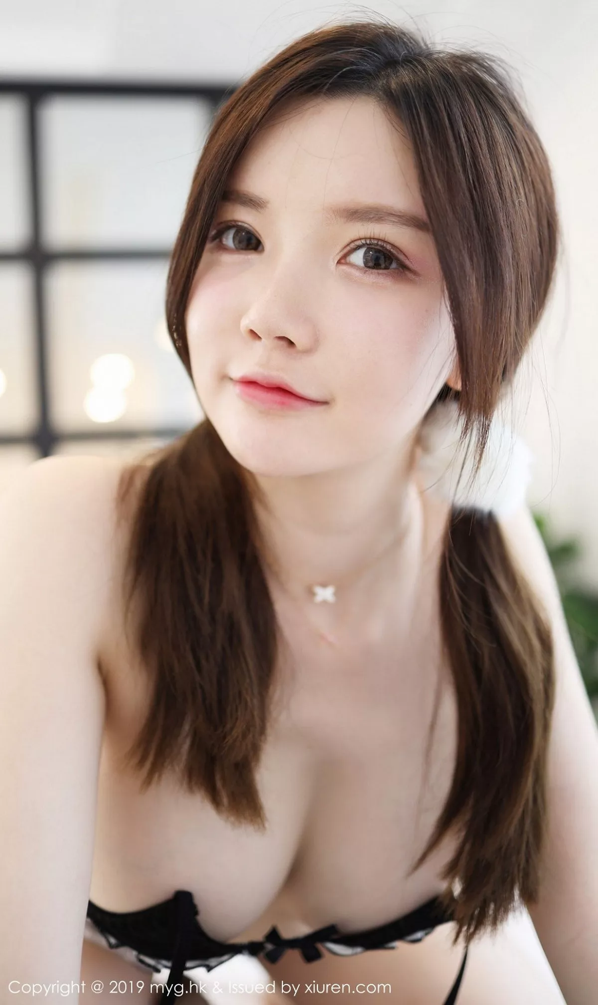 秀人集.com_[MyGirl美媛馆]Vol.374_嫩模糯美子Mini私房黑色三点式比基尼秀傲人豪乳极致诱惑写真61P