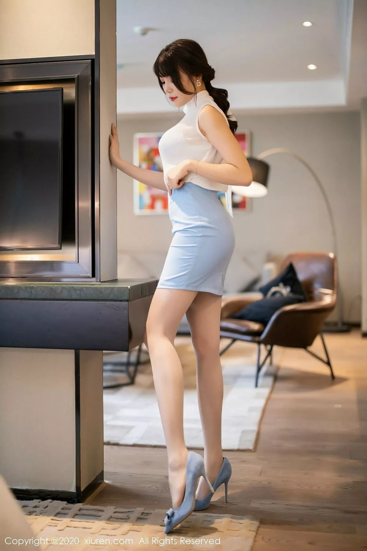 秀人集.com_[XiuRen秀人网]No.2107_女神芝芝Booty明亮私房内性感内衣半脱丝袜极致魅惑写真100P