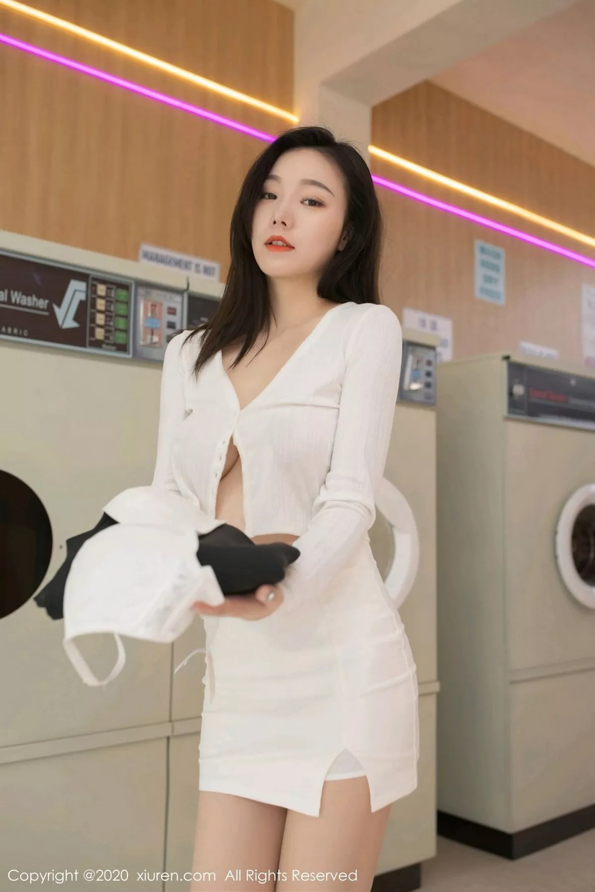 秀人集.com_[XiuRen秀人网]No.2943_嫩模安然Maleah洗衣房老板主题私房半脱露性感内衣撩人诱惑写真66P