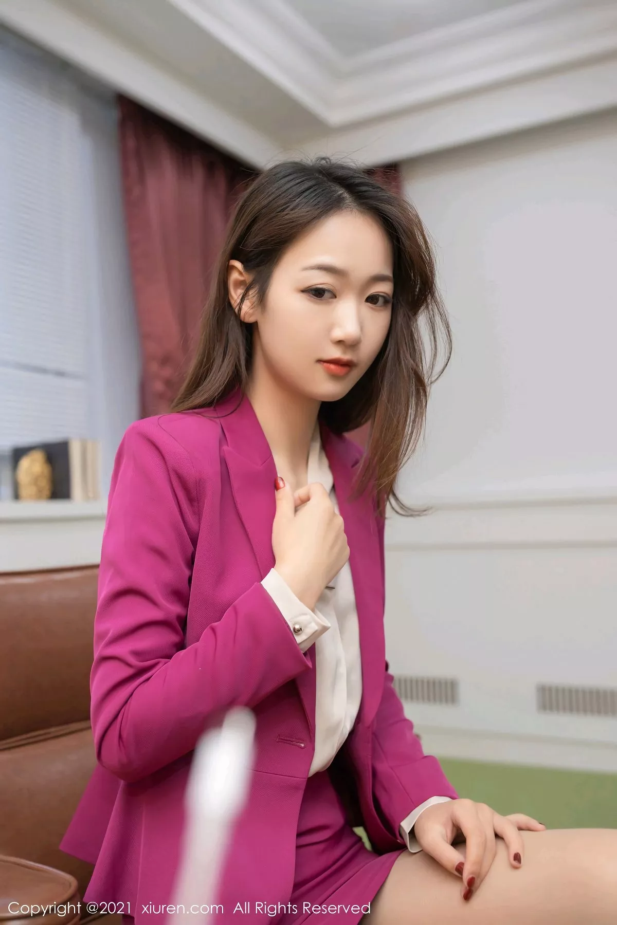 秀人集.com_[XiuRen秀人网]No.3156_嫩模唐安琪红色秘书制服主题半脱露性感内衣秀苗条身材诱惑写真80P