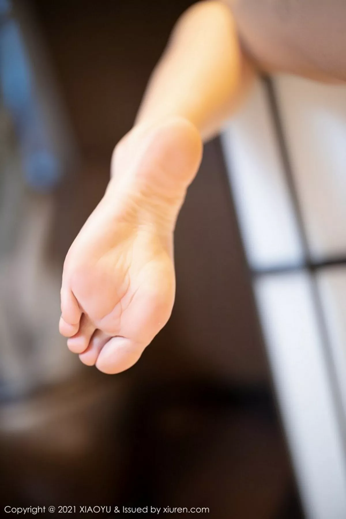 秀人集.com_[XiaoYu画语界]Vol.472_女神杨晨晨sugar成都旅拍红色古韵旗袍配黑丝裤袜诱惑写真60P