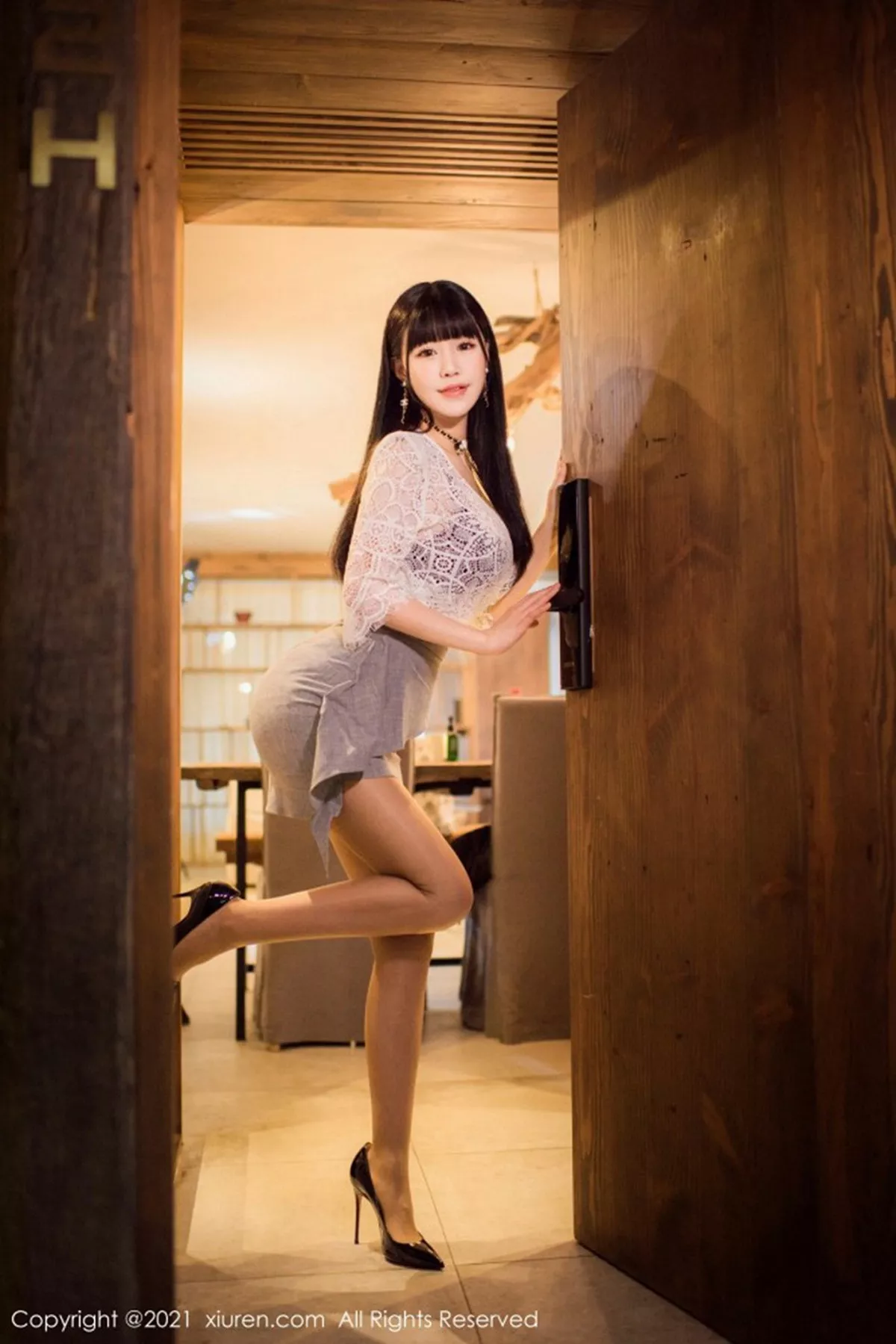 秀人集.com_[XiuRen秀人网]No.3125_女神朱可儿Flower图书馆续集私房情趣捆绑撕扯丝袜撩人诱惑写真51P