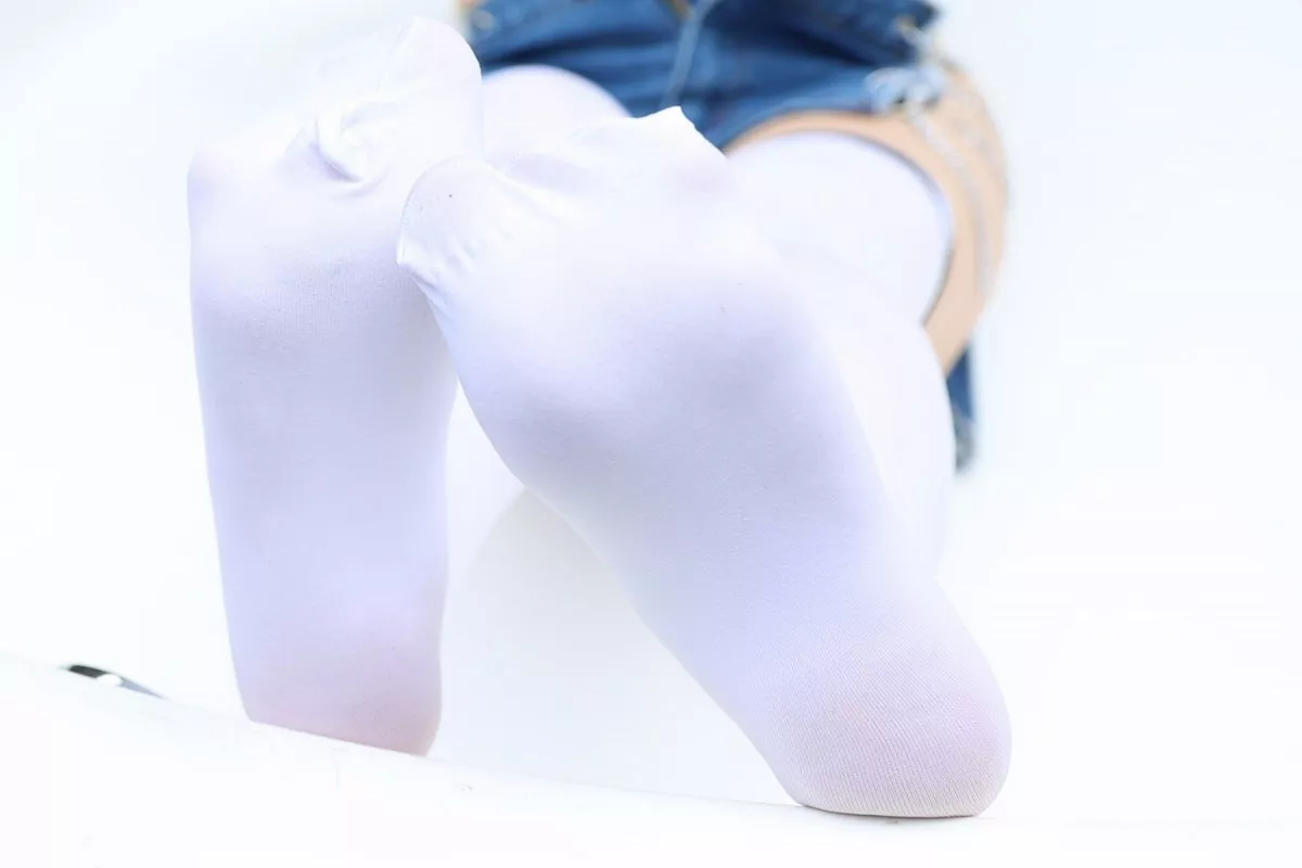 秀人集.com_[YouMi尤蜜荟]Vol.840_模特小海臀Rena海南万宁旅拍牛仔服套装秀浑圆翘臀诱惑写真67P