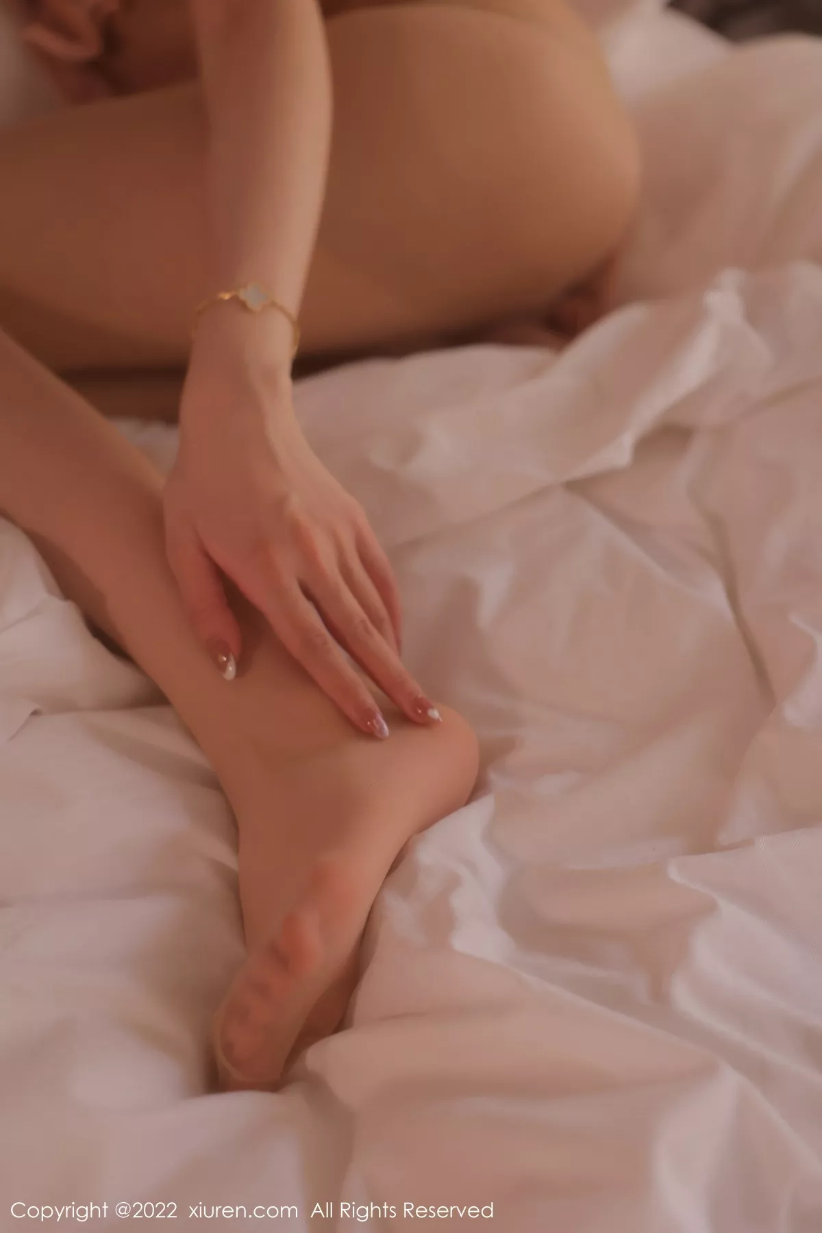 秀人集.com_[XiuRen秀人网]No.5937_模特tina_甜仔私房性感橙色轻透旗袍配肉丝秀凹凸身材诱惑写真69P