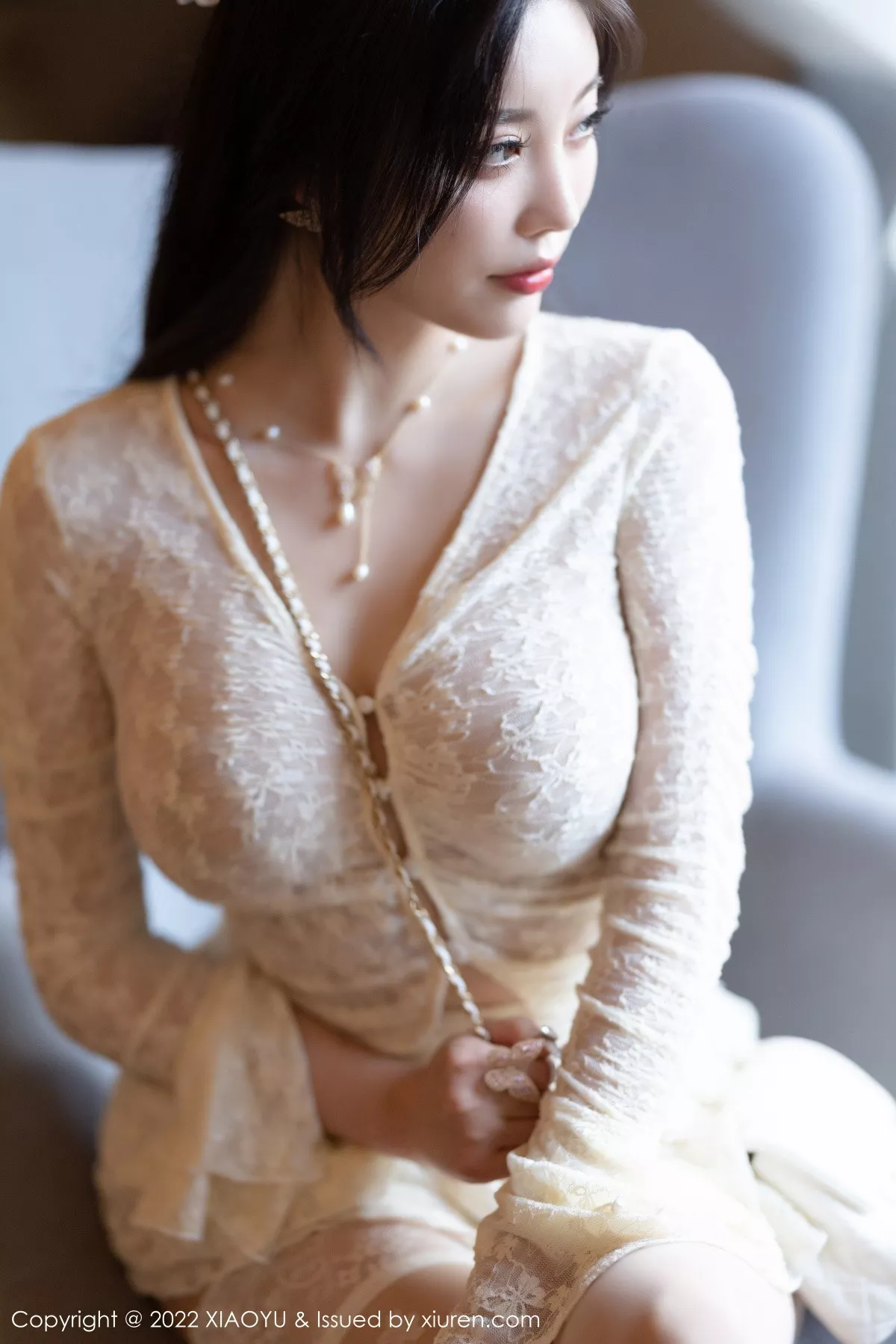 秀人集.com_[XiaoYu画语界]Vol.912_女神杨晨晨Yome性感白色薄纱服饰配蕾丝袜秀翘臀美腿诱惑写真90P