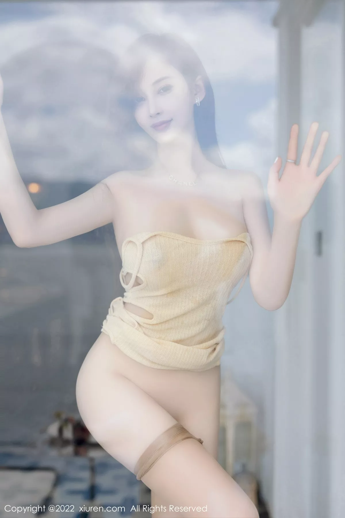 秀人集.com_[XiuRen秀人网]No.5912_女神奶瓶土肥圆大理旅拍黄色吊带短裙秀丰满身材惹火诱惑写真82P