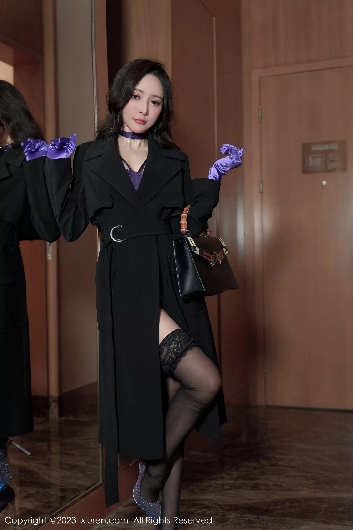 秀人集.com_[XiuRen秀人网]No.6078_女神王馨瑶yanni脱黑色外衣露紫色情趣内衣秀完美身材诱惑写真76P