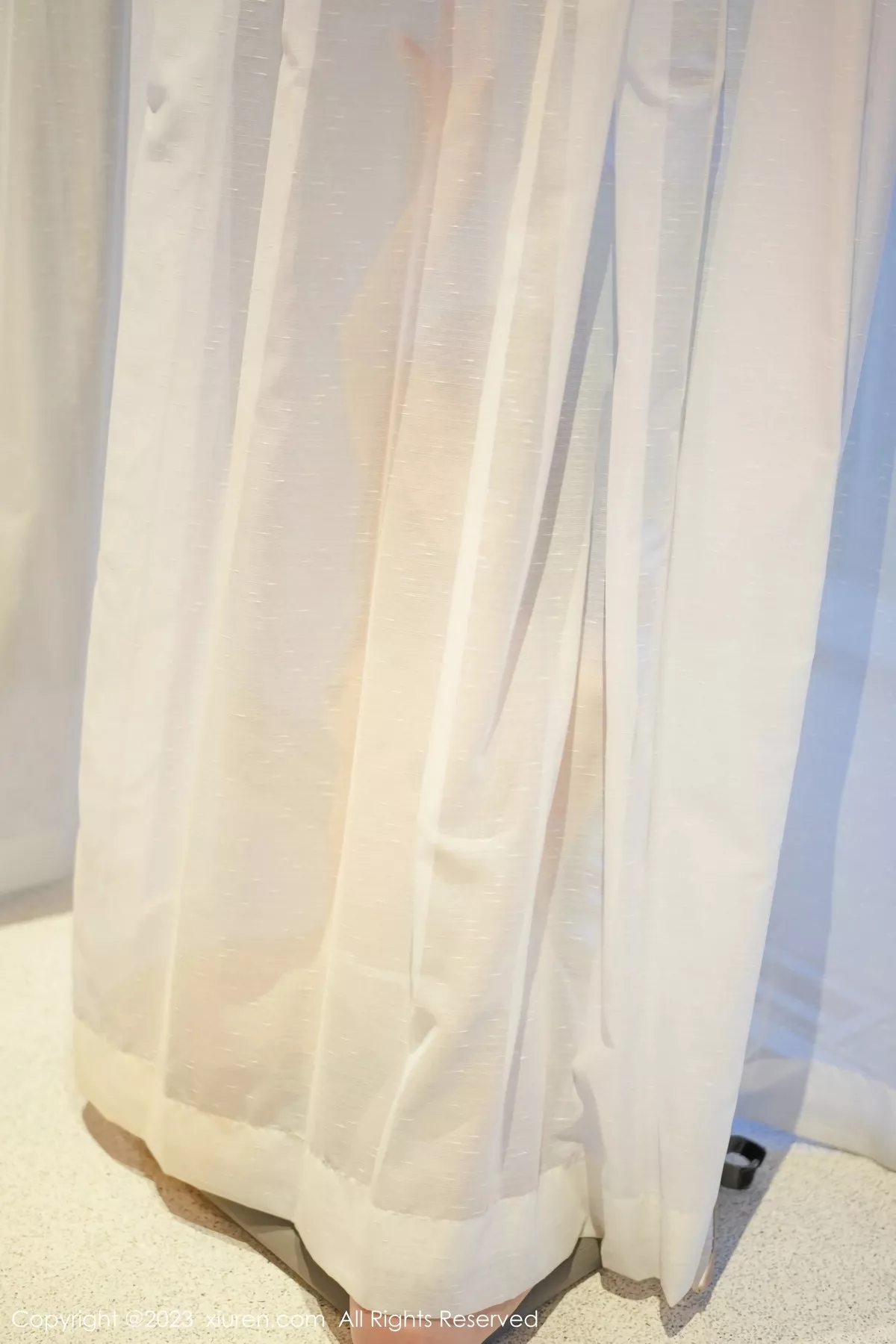 秀人集.com_[XiuRen秀人网]No.6729_模特laura阿姣脱白色吊带长裙露浅色轻透蕾丝内衣完美诱惑写真66P