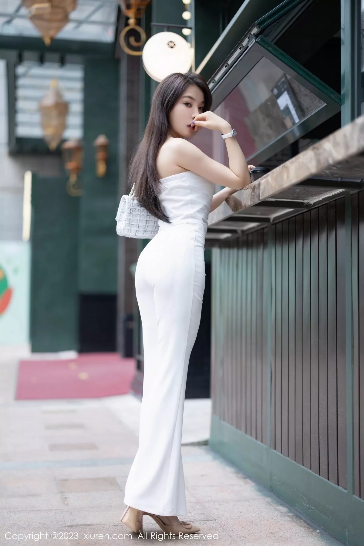 秀人集.com_[XiuRen秀人网]No.6628_女神徐莉芝Booty脱白色套装露白丝吊袜秀曼妙身姿撩人诱惑写真82P