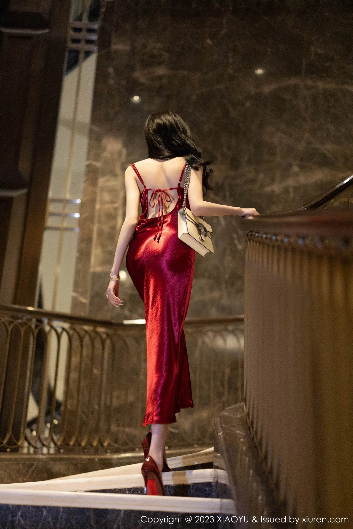 秀人集.com_[XiaoYu画语界]Vol.1166_模特程程程性感红色礼裙+黑色蕾丝情趣服饰秀曼妙身姿诱惑写真90P