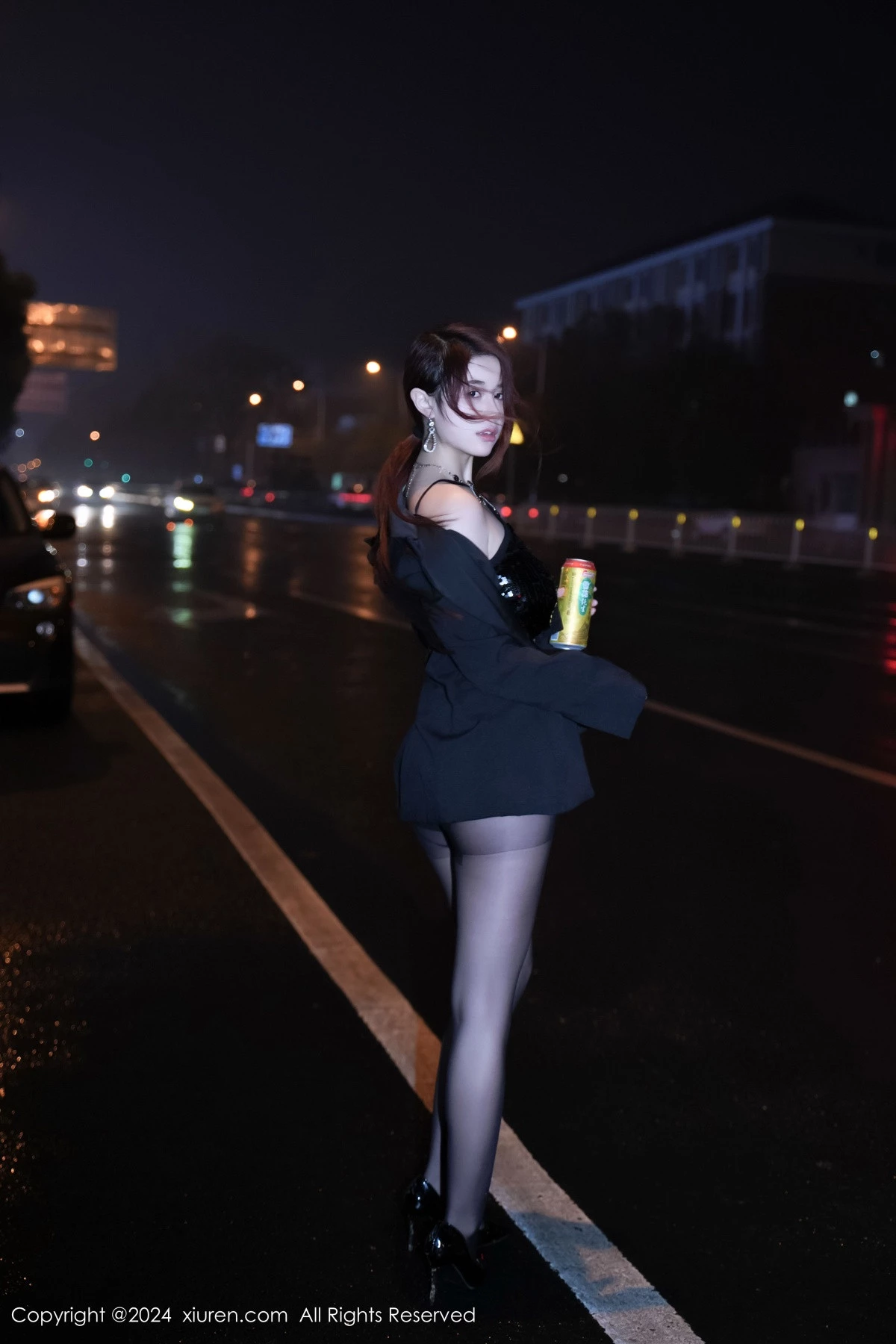 秀人集.com_[XiuRen秀人网]No.8199_模特美七Mia性感黑色内衣服饰配超薄黑丝秀丰腴身材惹火诱惑写真69P