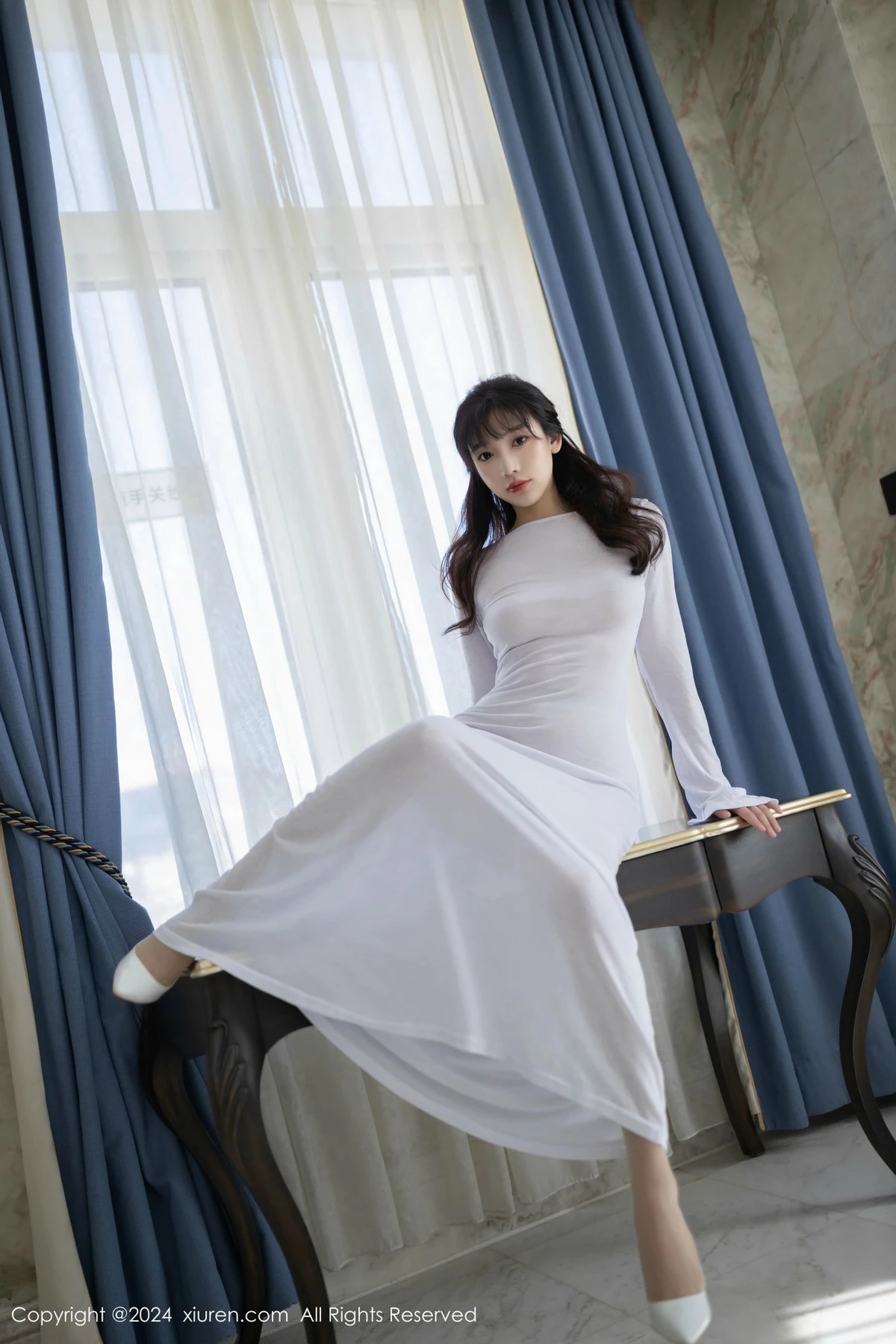 秀人集.com_[XiuRen秀人网]No.9521_模特陆萱萱私房性感白色薄透礼服配超薄肉丝秀柔美身姿诱惑写真80P