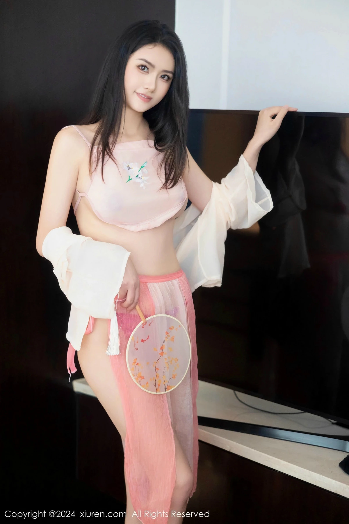 秀人集.com_[XiuRen秀人网]No.9542_模特方子萱私房性感粉色古装薄纱服饰秀凹凸身材完美诱惑写真77P