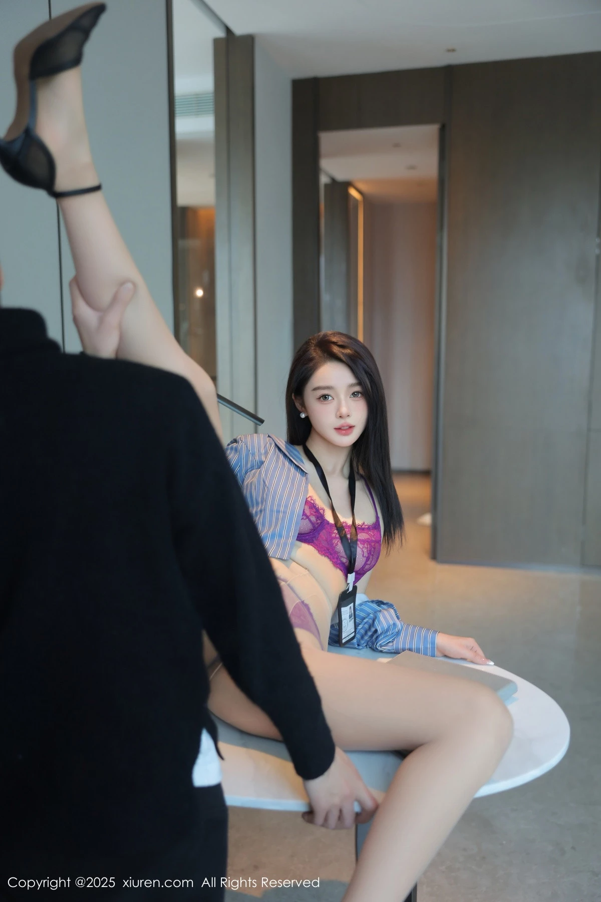 秀人集.com_[XiuRen秀人网]No.9921_模特Candy糖糖性感红色蕾丝内衣配超薄肉丝秀丰腴身材诱惑写真89P