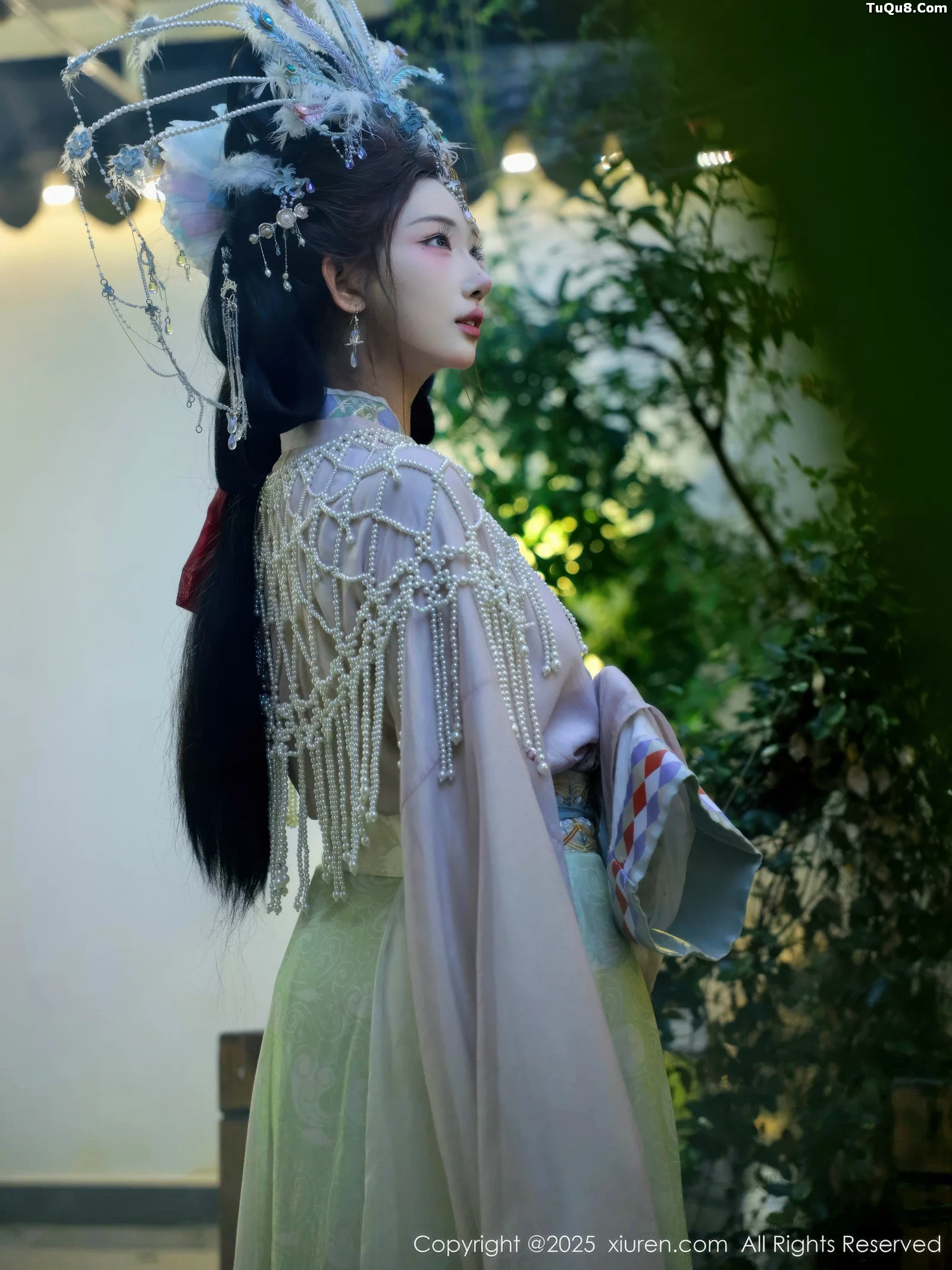 秀人集.com_[XiuRen秀人网]No.10736_模特金允希Yuki性感浅色古装薄纱服饰秀丰腴身材迷人诱惑写真80P