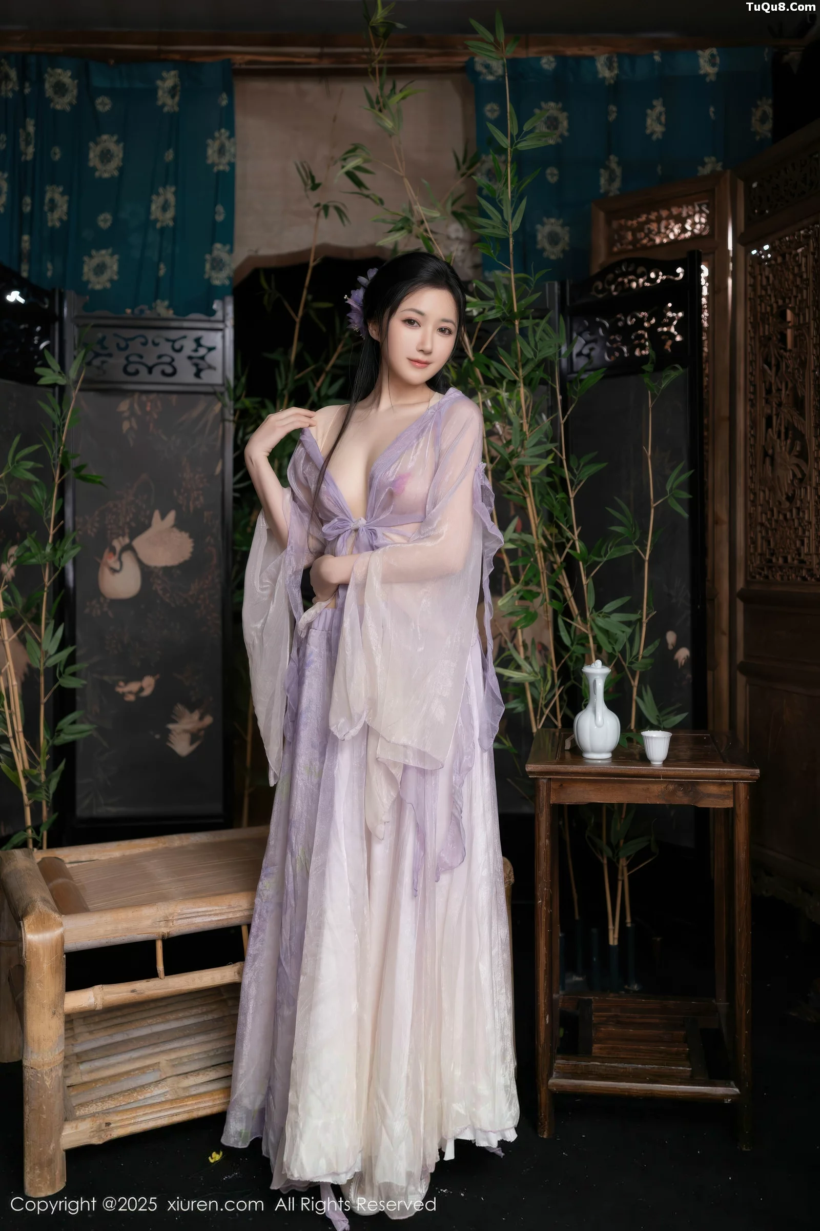 秀人集.com_[XiuRen秀人网]No.10737_模特鱼子酱Fish性感紫色连衣裙配白色丝袜秀曼妙身姿诱惑写真74P