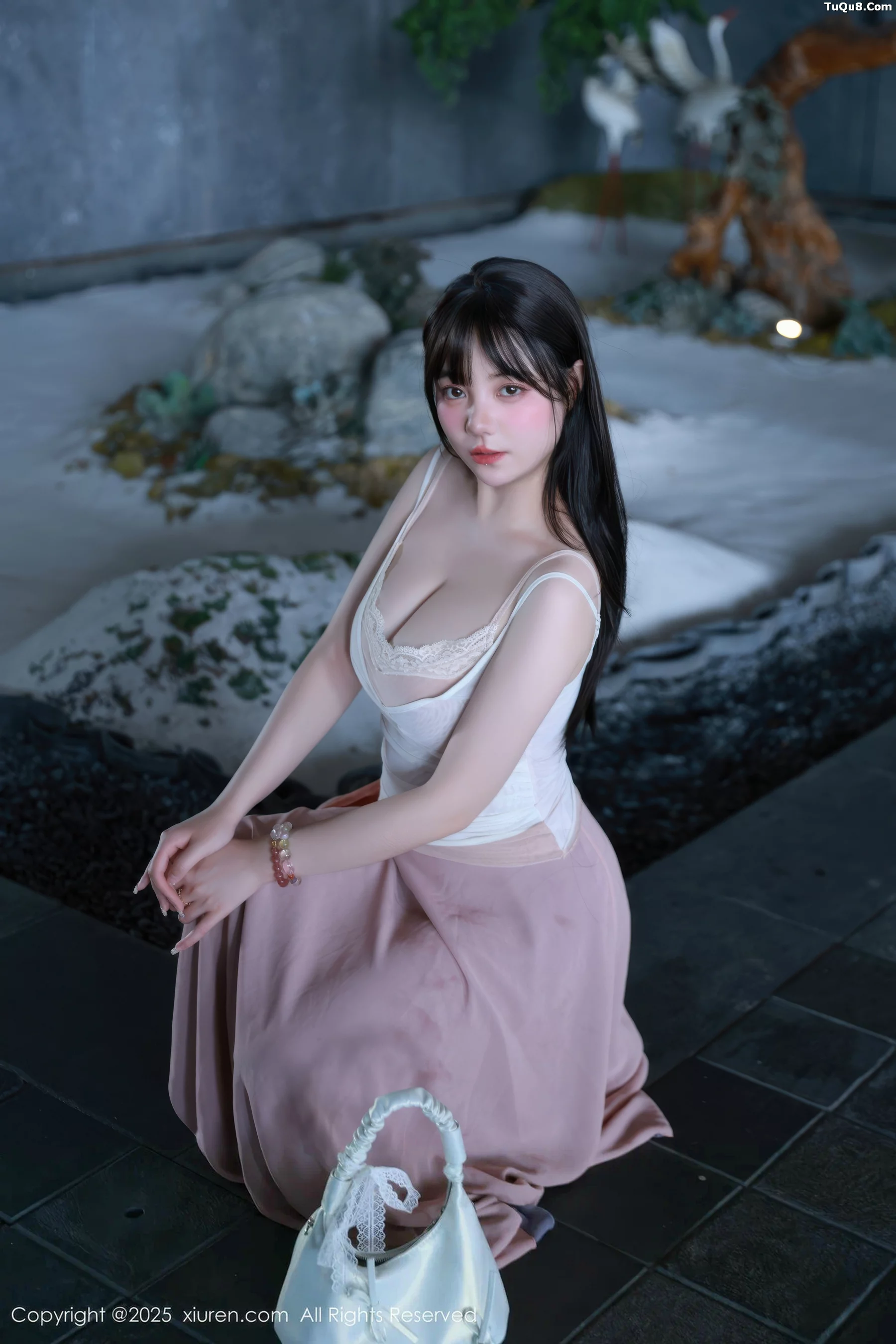 秀人集.com_[XiuRen秀人网]No.10746_模特软情性感低胸紫色长裙露粉色内衣秀曼妙身姿迷人诱惑写真86P