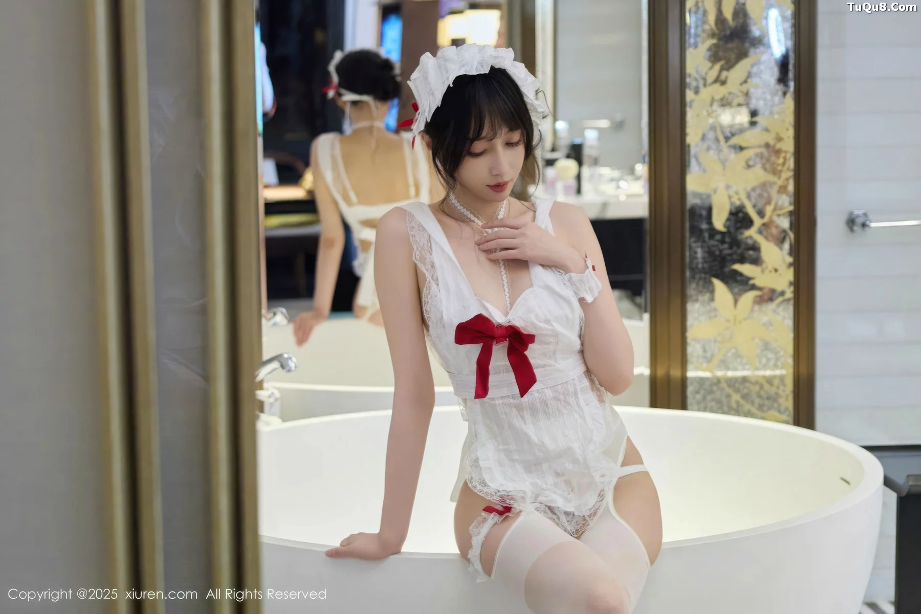 秀人集.com_[XiuRen秀人网]No.10827_模特玥儿玥er性感萝莉女仆装配白丝吊袜秀完美身材迷人诱惑写真64P