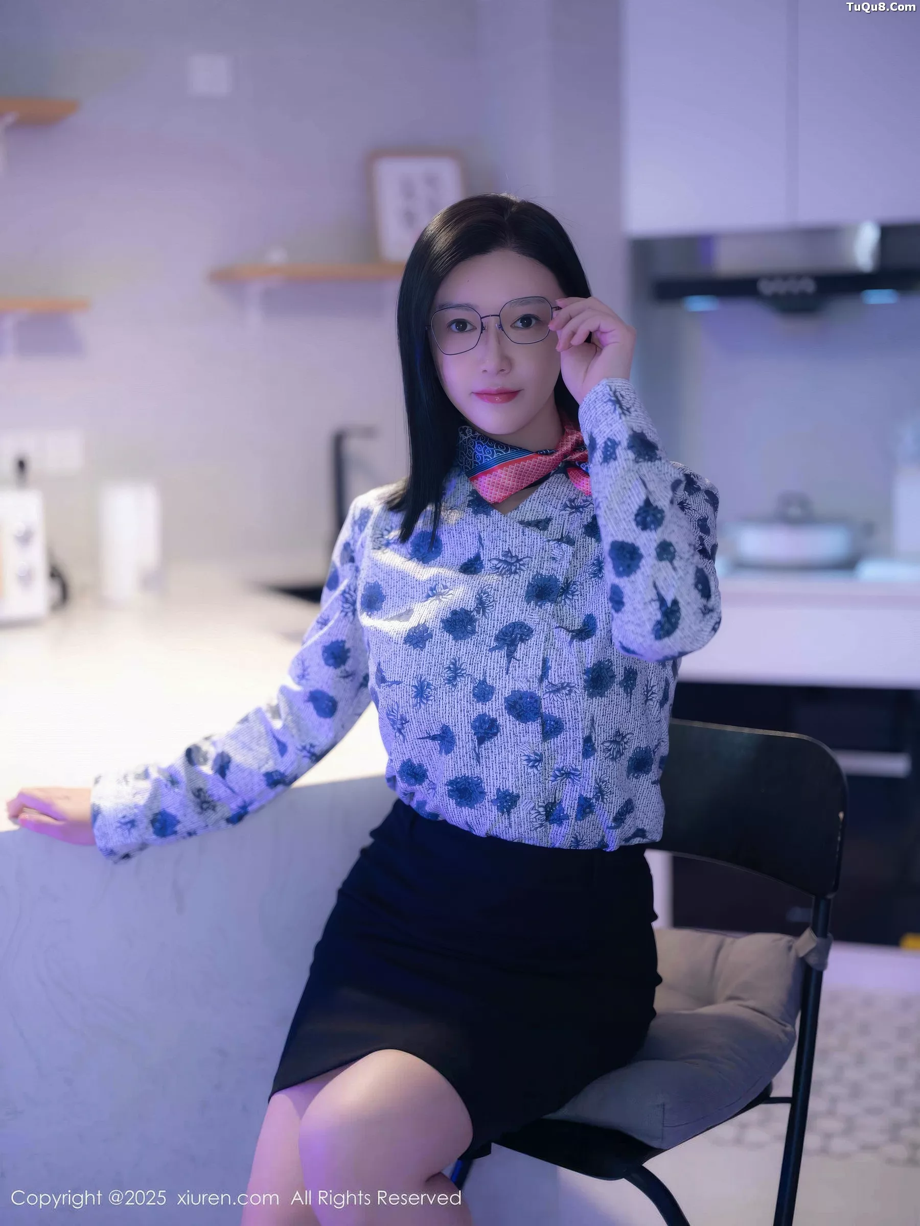 秀人集.com_[XiuRen秀人网]No.10866_模特雅茹老师性感深色OL服饰露肉色内衣秀柔美身姿诱惑写真61P