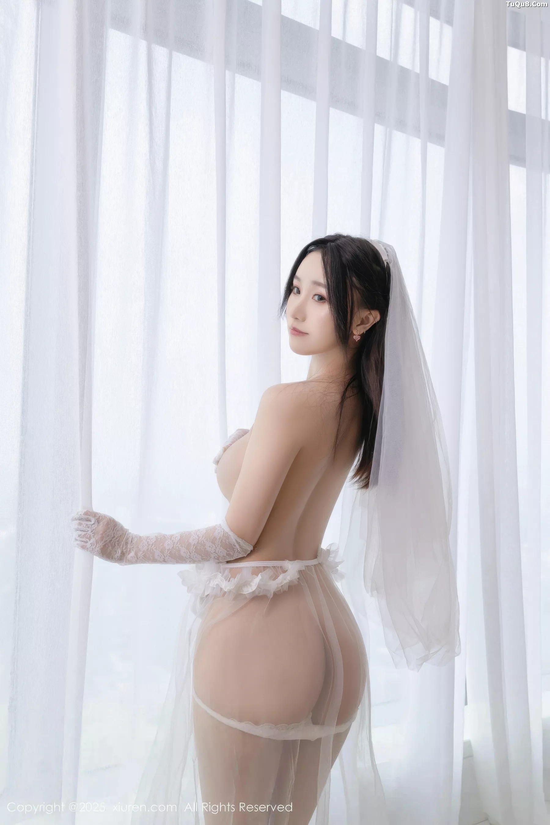 秀人集.com_[XiuRen秀人网]No.10871_模特杏子Yada性感轻透白色婚纱配肉色丝袜秀曼妙身姿诱惑写真70P