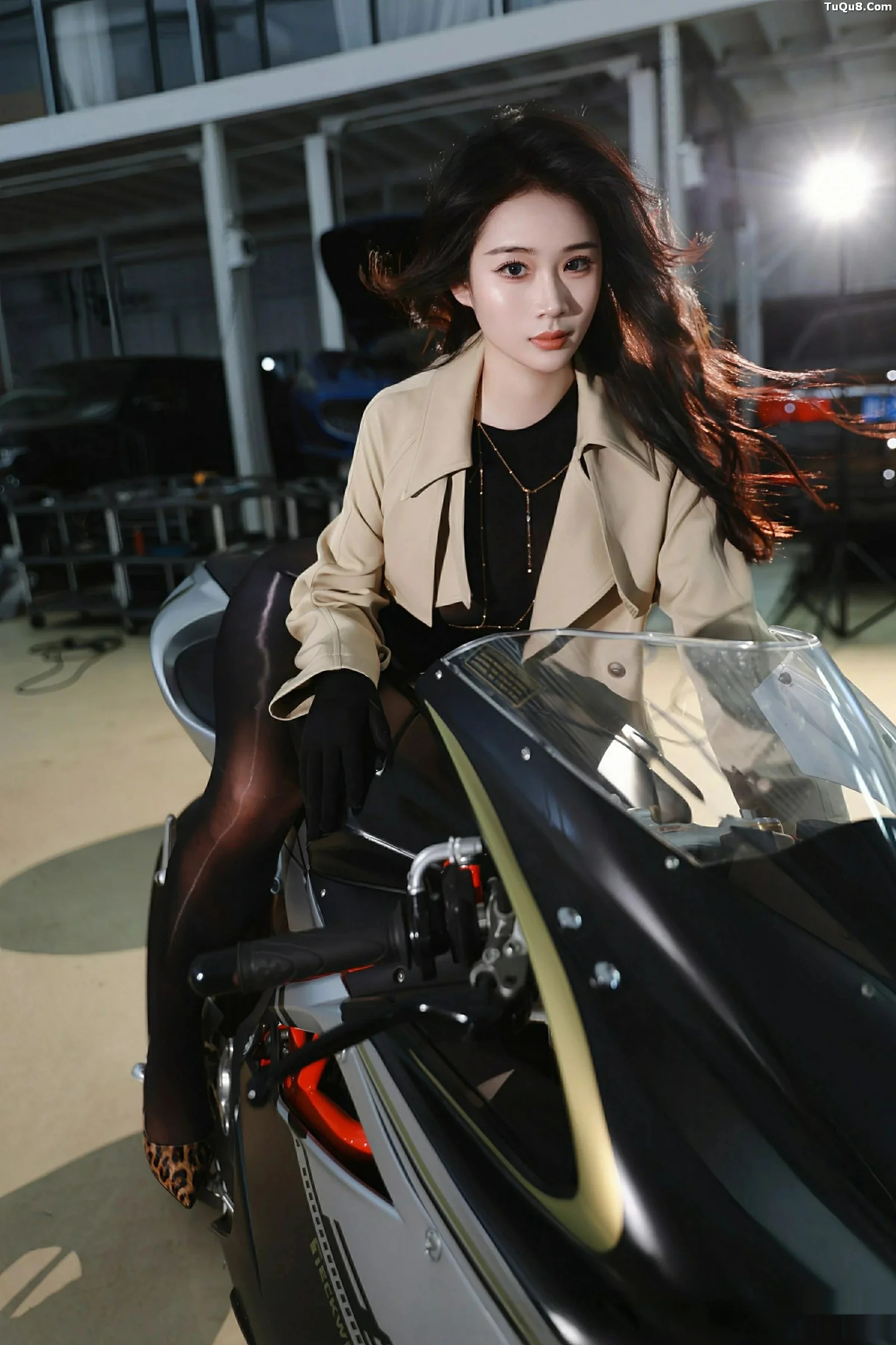 秀人集.com_[XiuRen秀人网]No.10788_模特南乔性感杏色风衣露薄透连体黑丝秀完美身材惹火诱惑写真82P