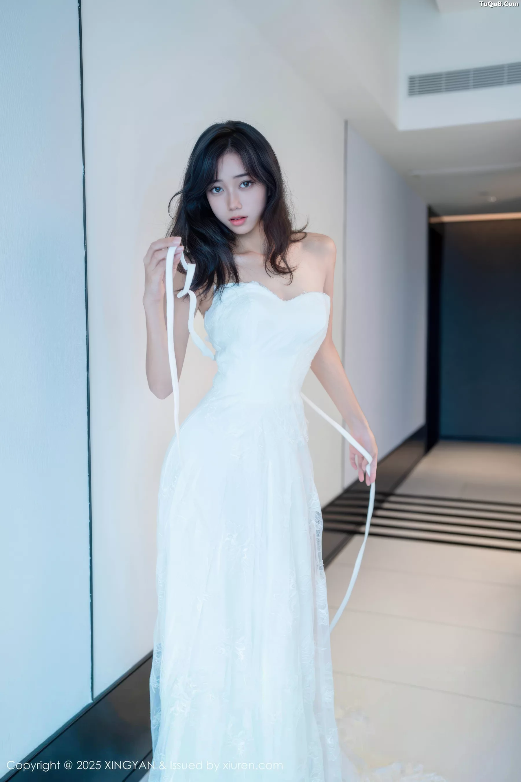 秀人集.com_[XINGYAN星颜社]VOL.419_模特时安安性感白色连衣裙配超薄白丝秀柔美身材迷人诱惑写真75P