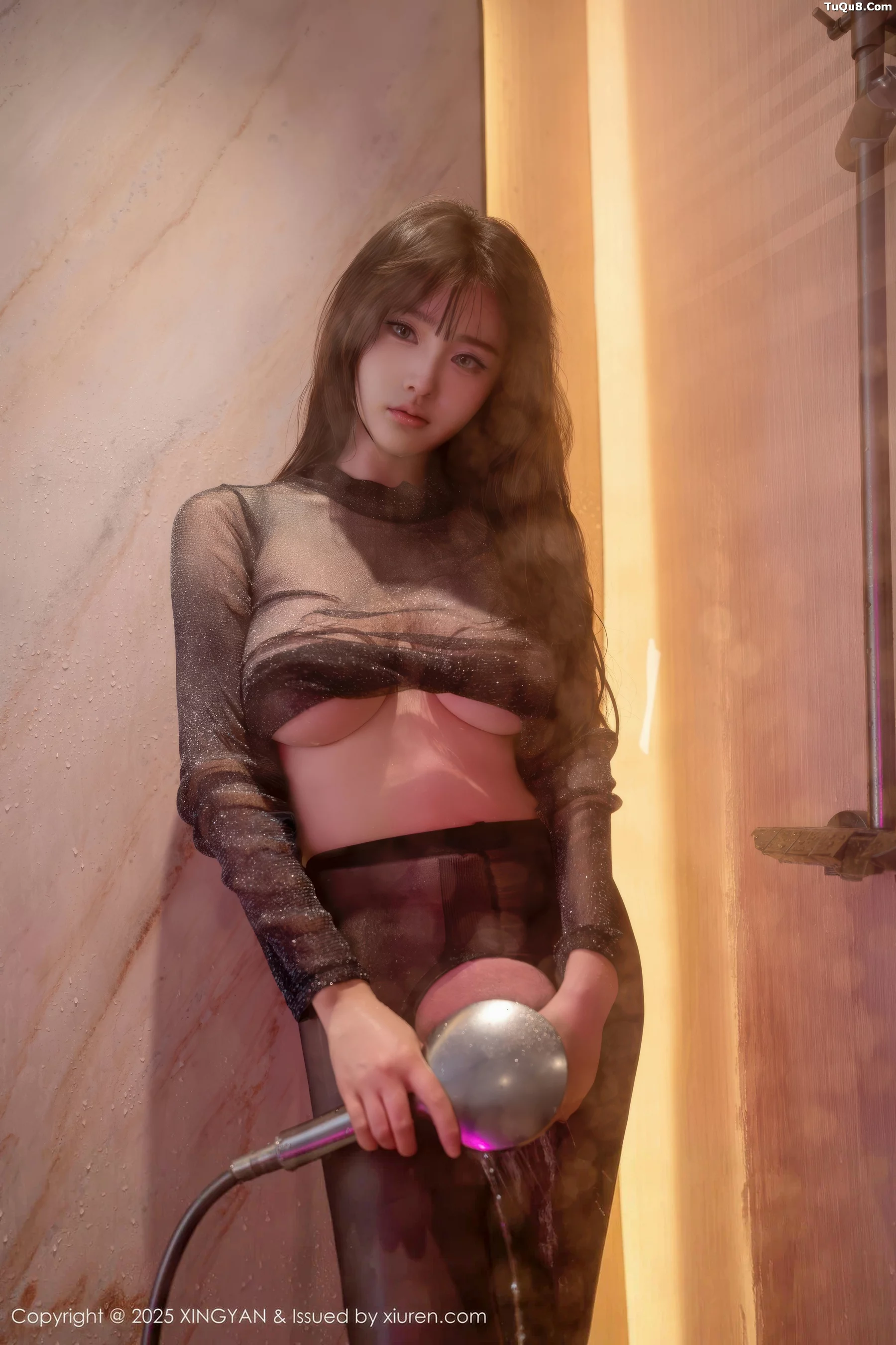 秀人集.com_[XINGYAN星颜社]VOL.424_模特沈南汐RuRu粉色连衣短裙+黑色薄纱服饰秀美腿诱惑写真71P