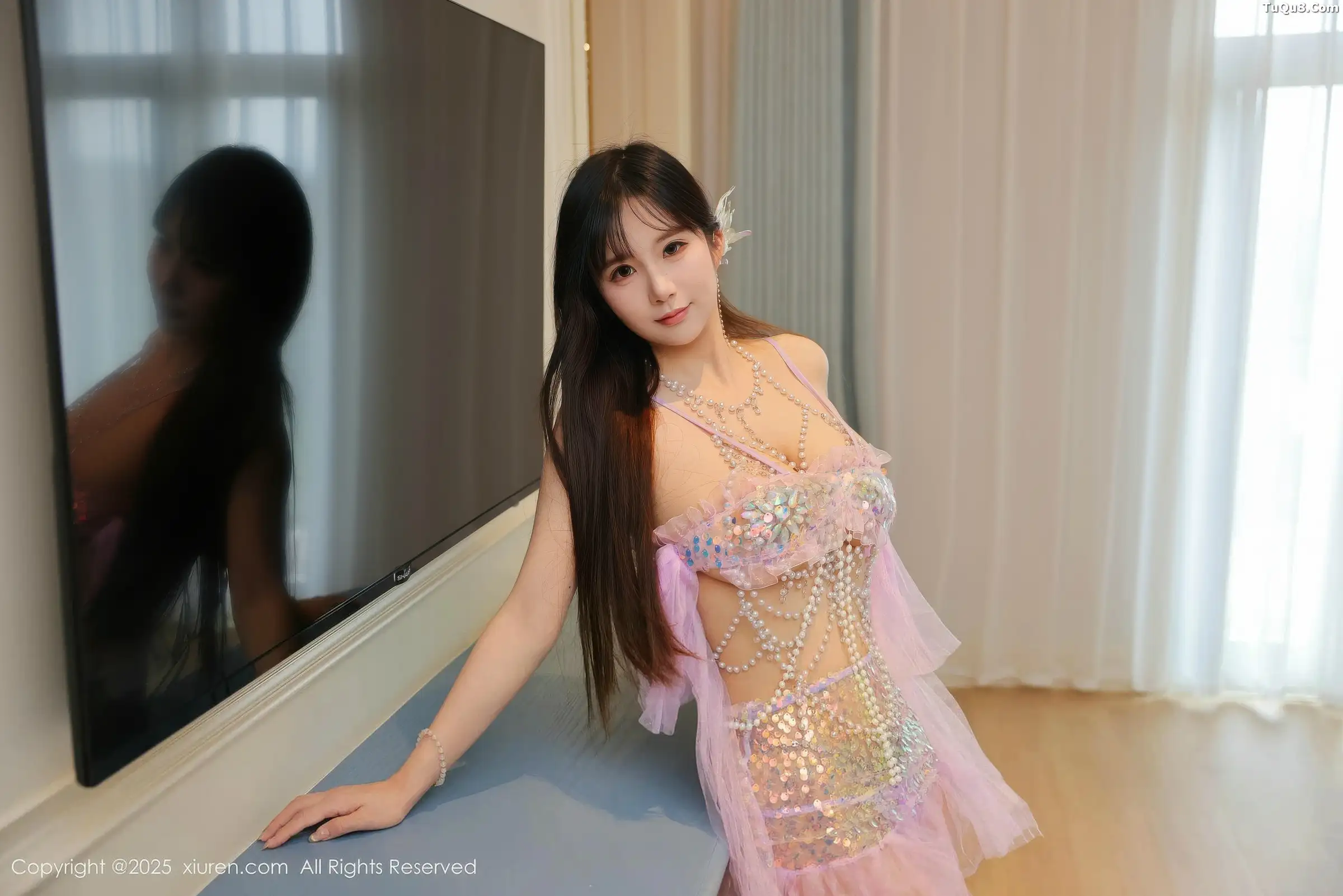 秀人集.com_[XiuRen秀人网]No.11020_模特小肉肉咪性感紫色情趣内衣配白色丝袜秀凹凸身材诱惑写真70P